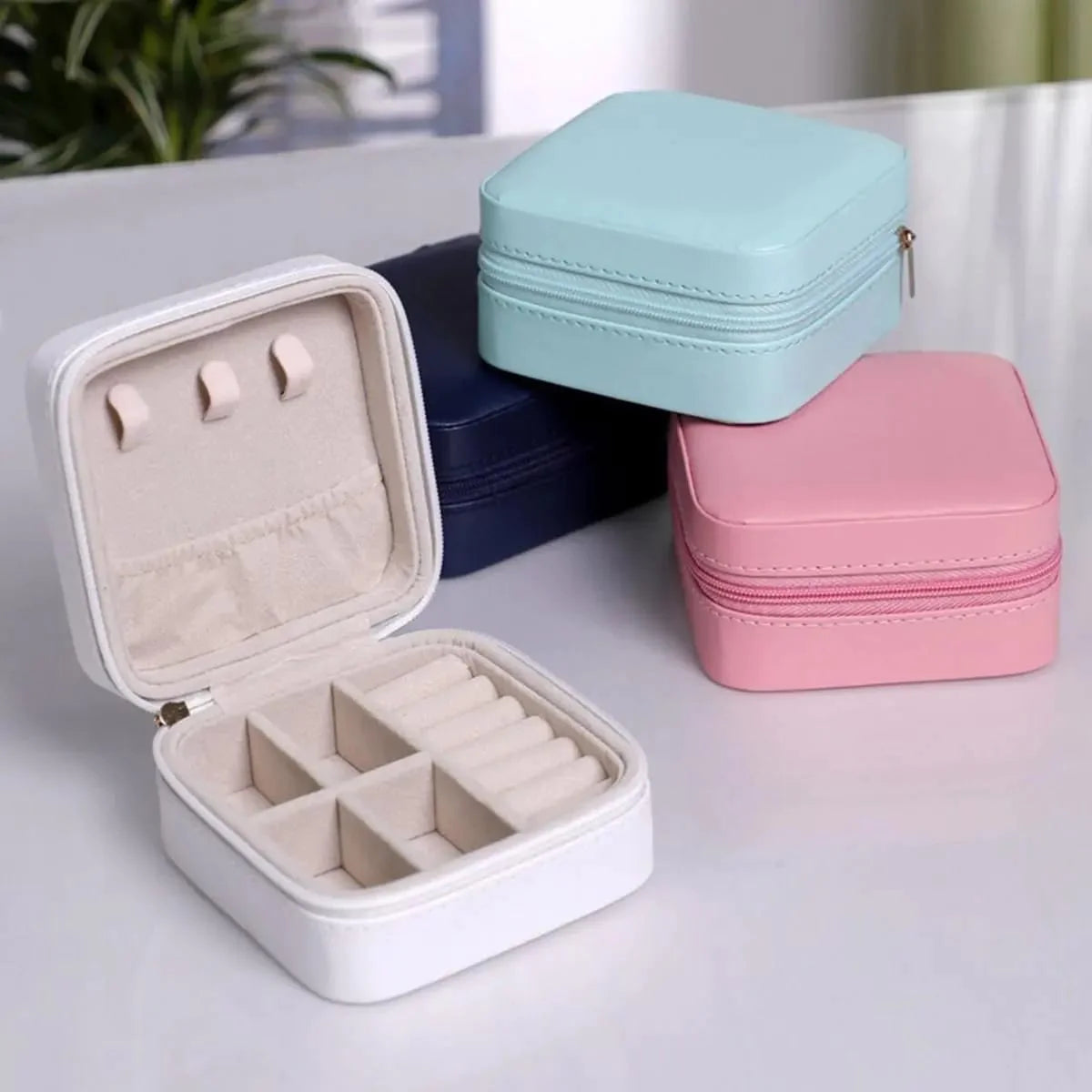 Jewelry Storage Box leather Jewelry Stand Earrings Ring Box Cosmetics Beauty Container Organizer